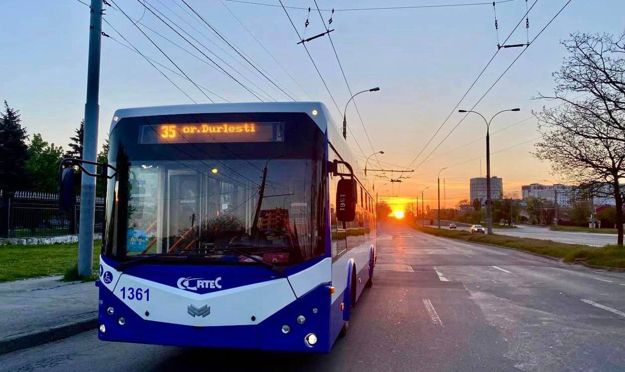 Circulația rutelor de troleibuz și autobuz din orașul Durlești este reluată 