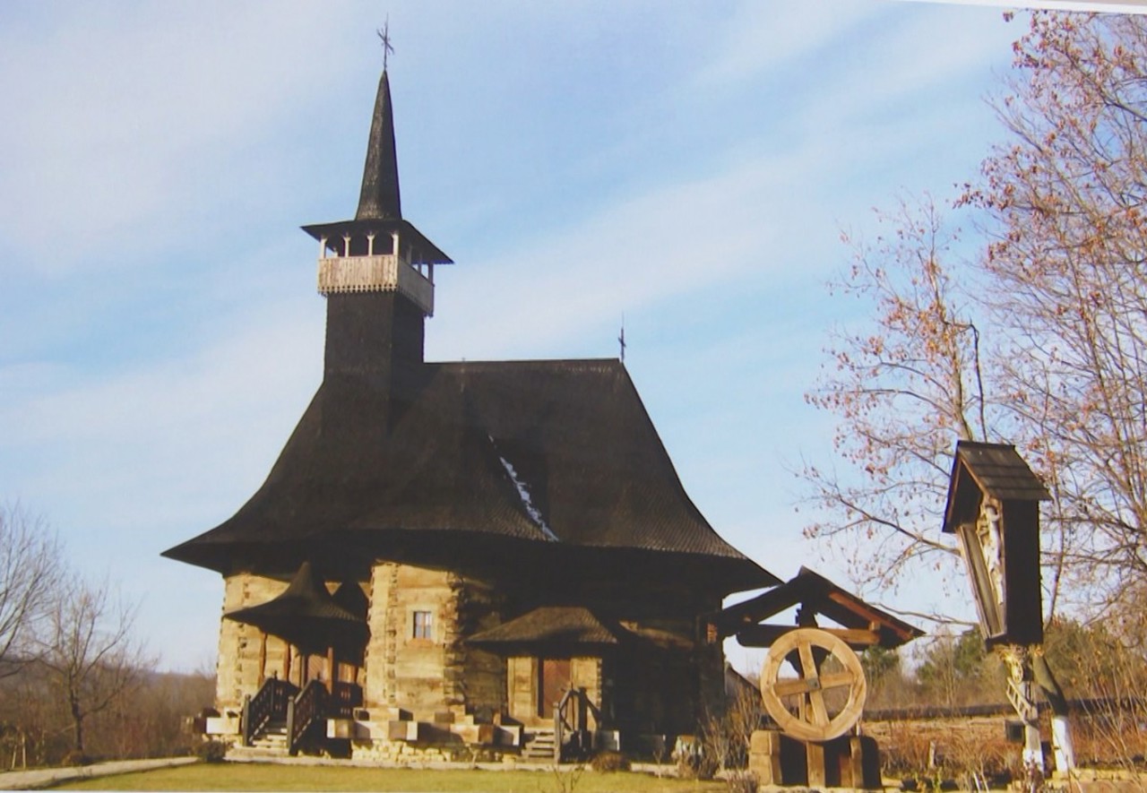 Expoziția „Biserici de lemn - sfinte lăcașe ale neamului", la Muzeul de Istorie și Etnografie din Călărași