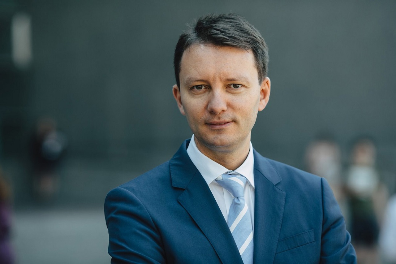 România | Trei partide îl propun pe Siegfried Mureșan premier. Nicușor Dan: „Ar fi bine să avem guvern până marți”