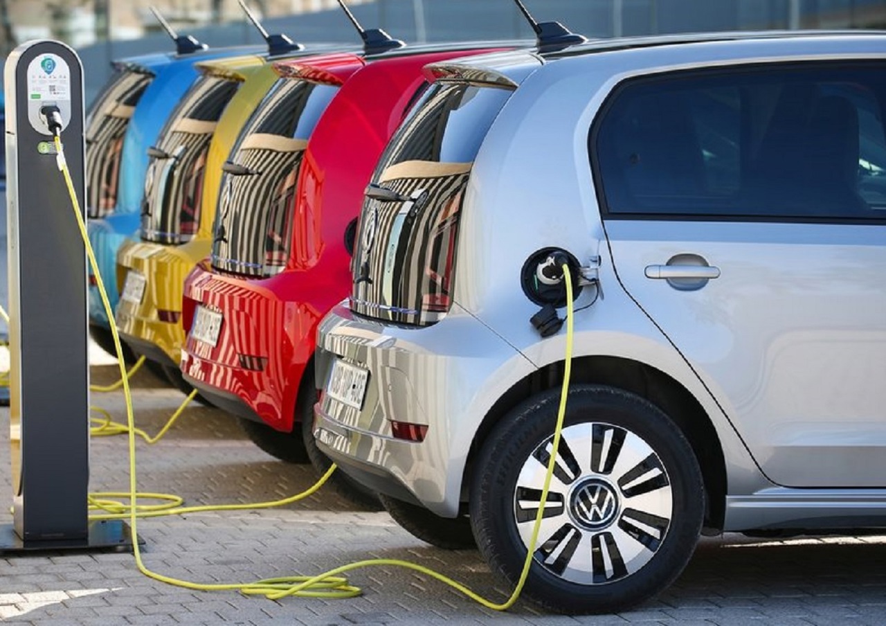 Republica Moldova a atins cu patru ani mai devreme ținta de mașini electrice pentru 2030