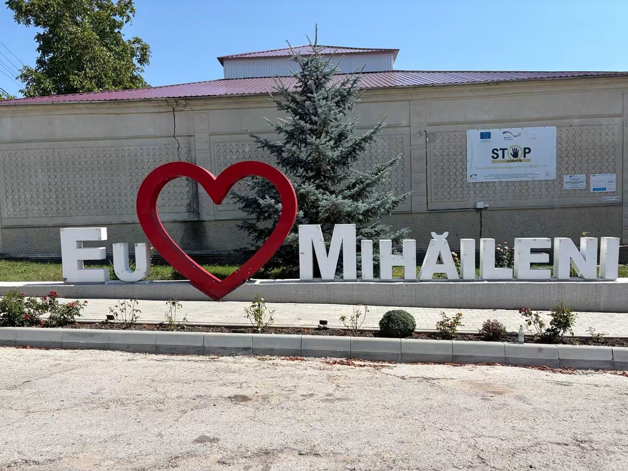 Satul Mihăileni face pași spre crearea unei comunități energetice bazate pe energia solară 