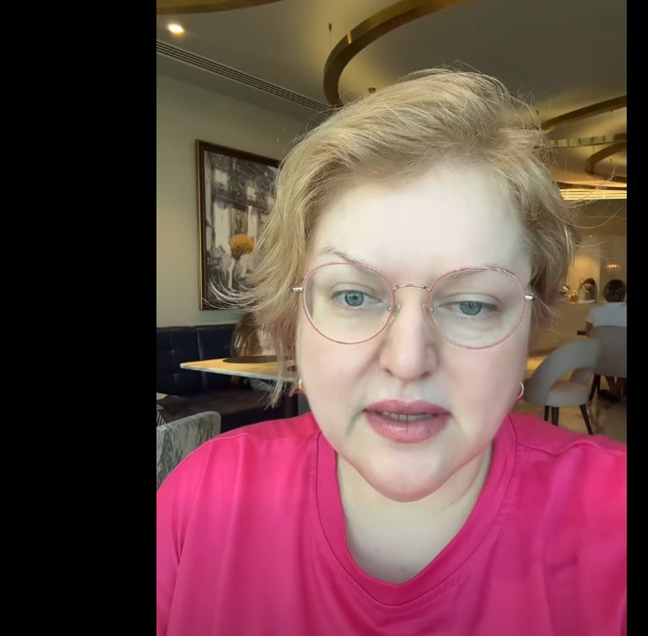 Moldovan woman in Dubai: “Take shelter, stay from windows—panic everywhere”