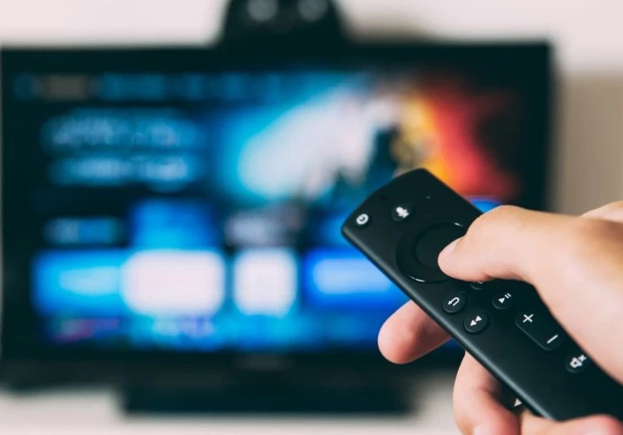 Nu au respectat lista de posturi TV „must carry”: amenzi de 50.000 de lei pentru mai mulți distribuitori de cablu