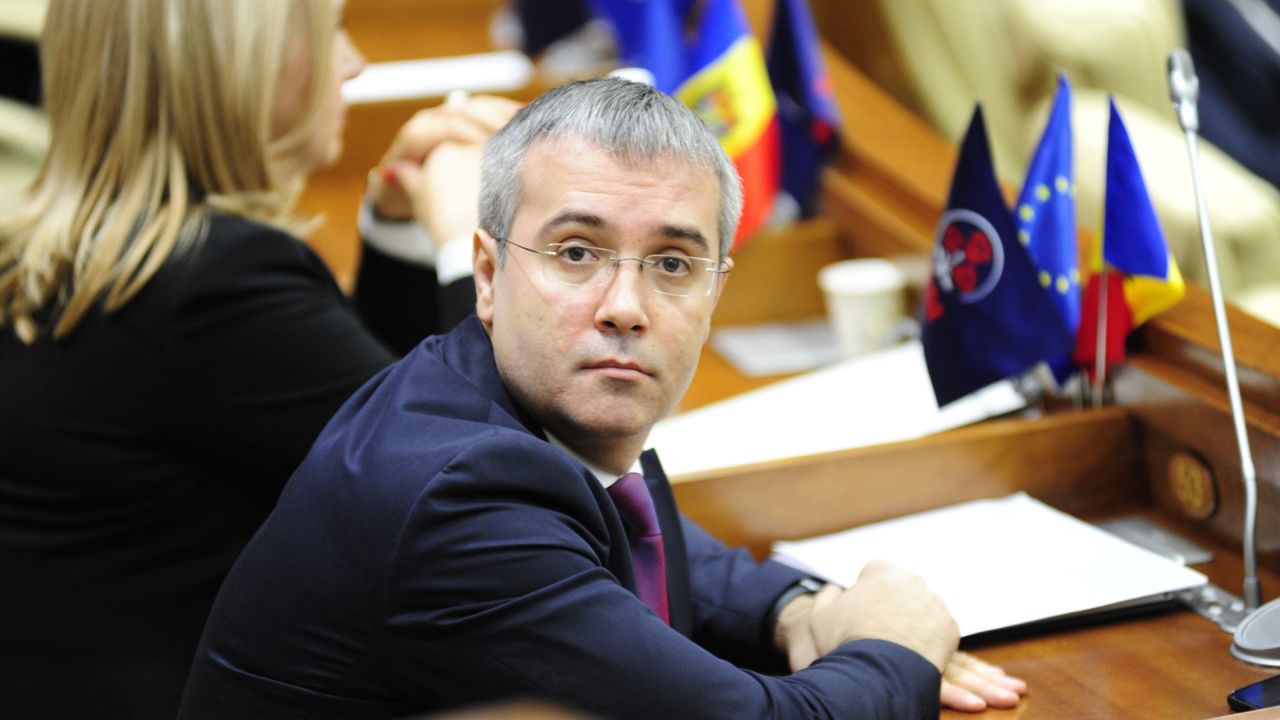 Fostul deputat care riscă să rămână fără aproape trei milioane de lei respinge acuzațiile procurorilor. Sirbu: „Adevărul nu se teme de judecată”