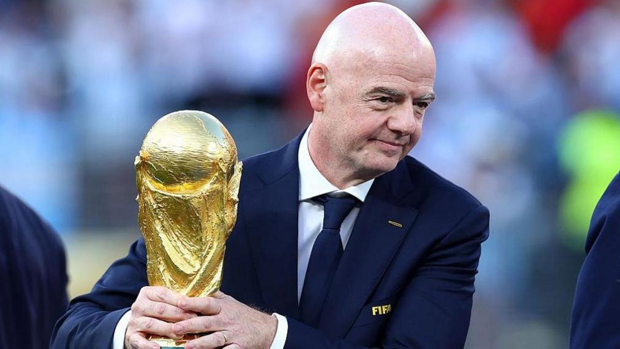 Țara Galilor, Serbia și Suedia își retrag sprijinul pentru realegerea lui Infantino la șefia FIFA