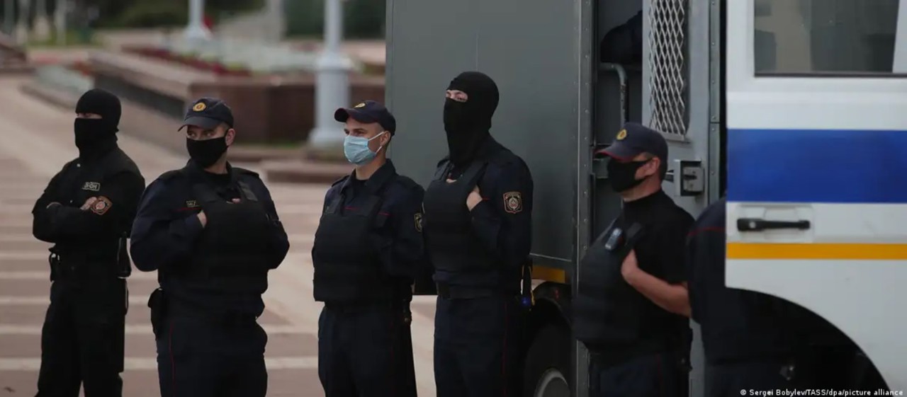 В Беларуси прошли обыски и массовые задержания бывших политзаключенных и их родственников