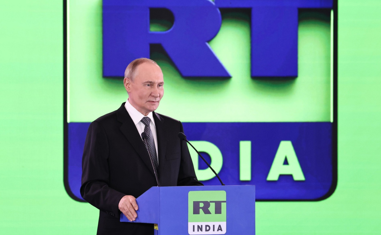 Матрешка, концерт и Путин: как RT решил «покорять» Индию