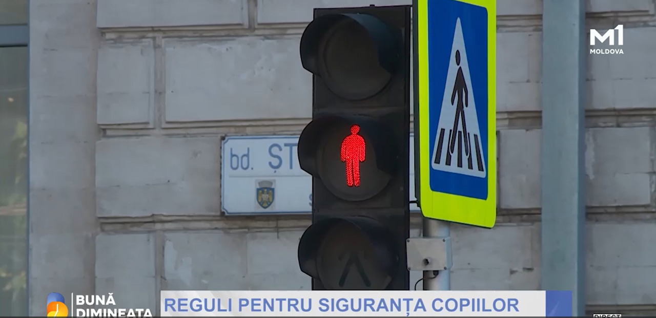 Atenție la drumul spre școală: Ce reguli trebuie să respecte elevii care circulă fără supraveghere