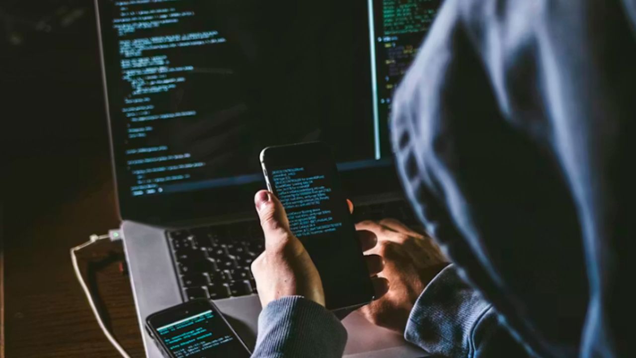 Moldovan servers tied to one of the biggest cybercrime operations online