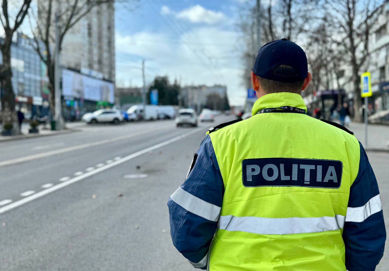 În weekend, peste trei mii de șoferi au fost stopați de polițiști. 45 dintre aceștia erau în stare de ebrietate 