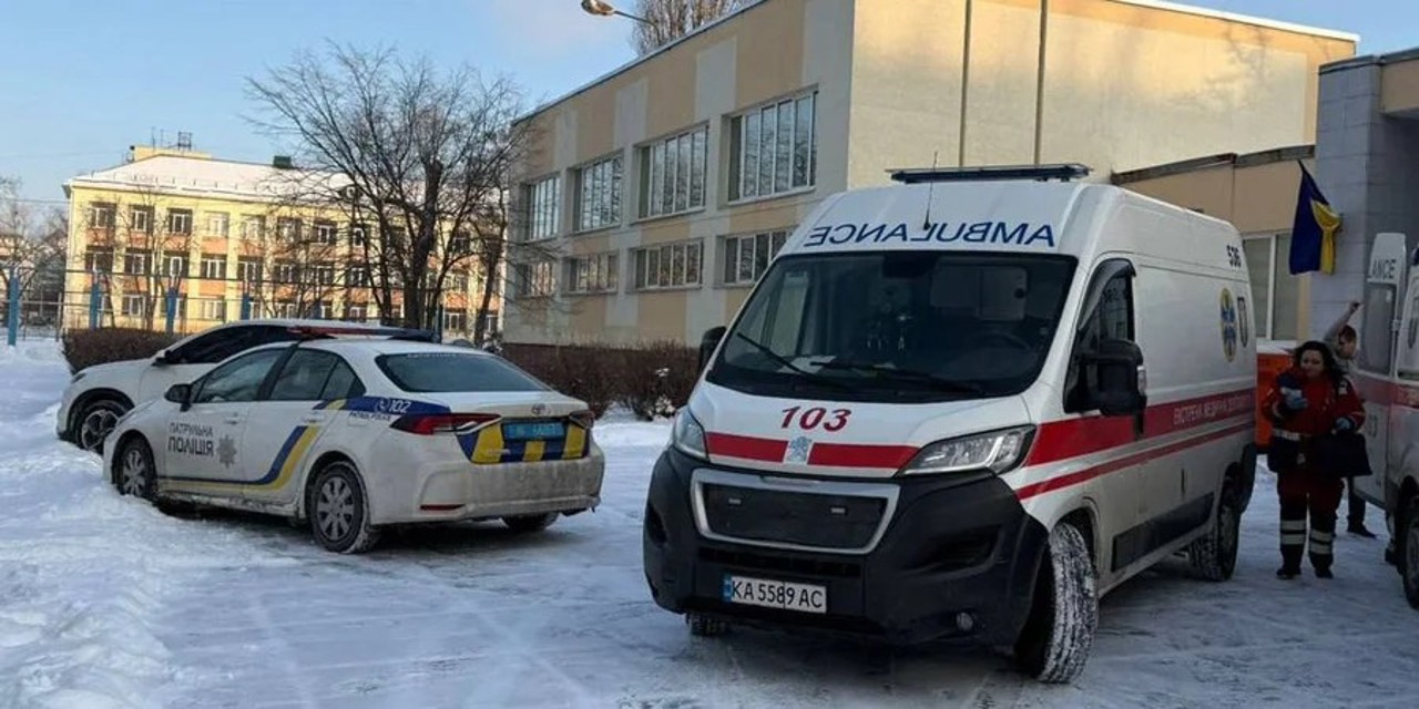 Incident grav la o școală din Kiev: un elev înarmat a rănit două persoane