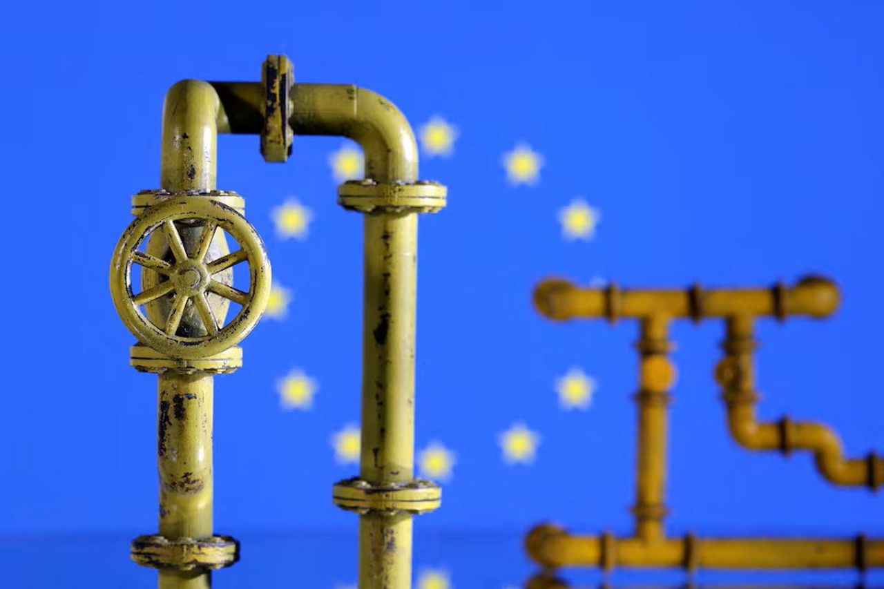 Bloomberg: UE vrea să interzică gazul rusesc până în 2027