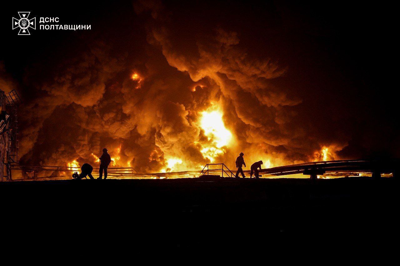 Lovituri rusești în Zaporijia și Sumy: cel puțin zece răniți, inclusiv un copil și salvatori. Infrastructura civilă, din nou sub foc