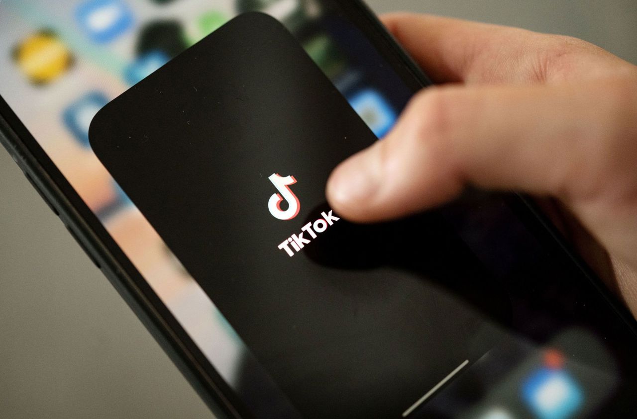 Moldova fights disinformation, blocks TikTok channels