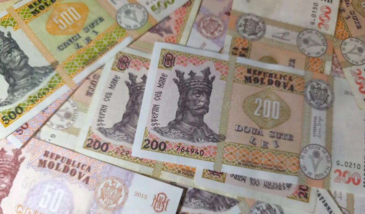Avere nejustificată de aproape 900.000 de lei: Directoarea unui centru pentru persoane cu dizabilități contestă acuzațiile