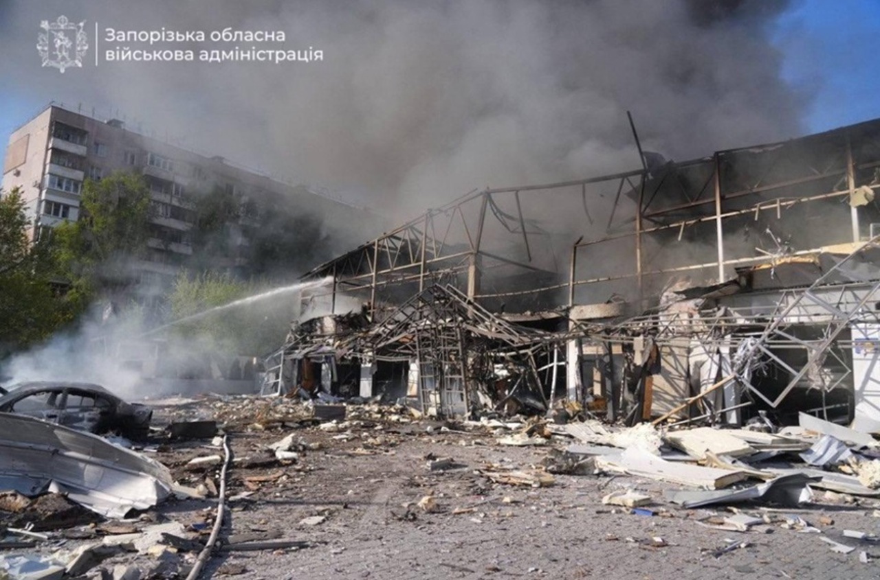 Разговоры о перемирии не остановили военные действия: в Украине погибли по меньшей мере 28 человек