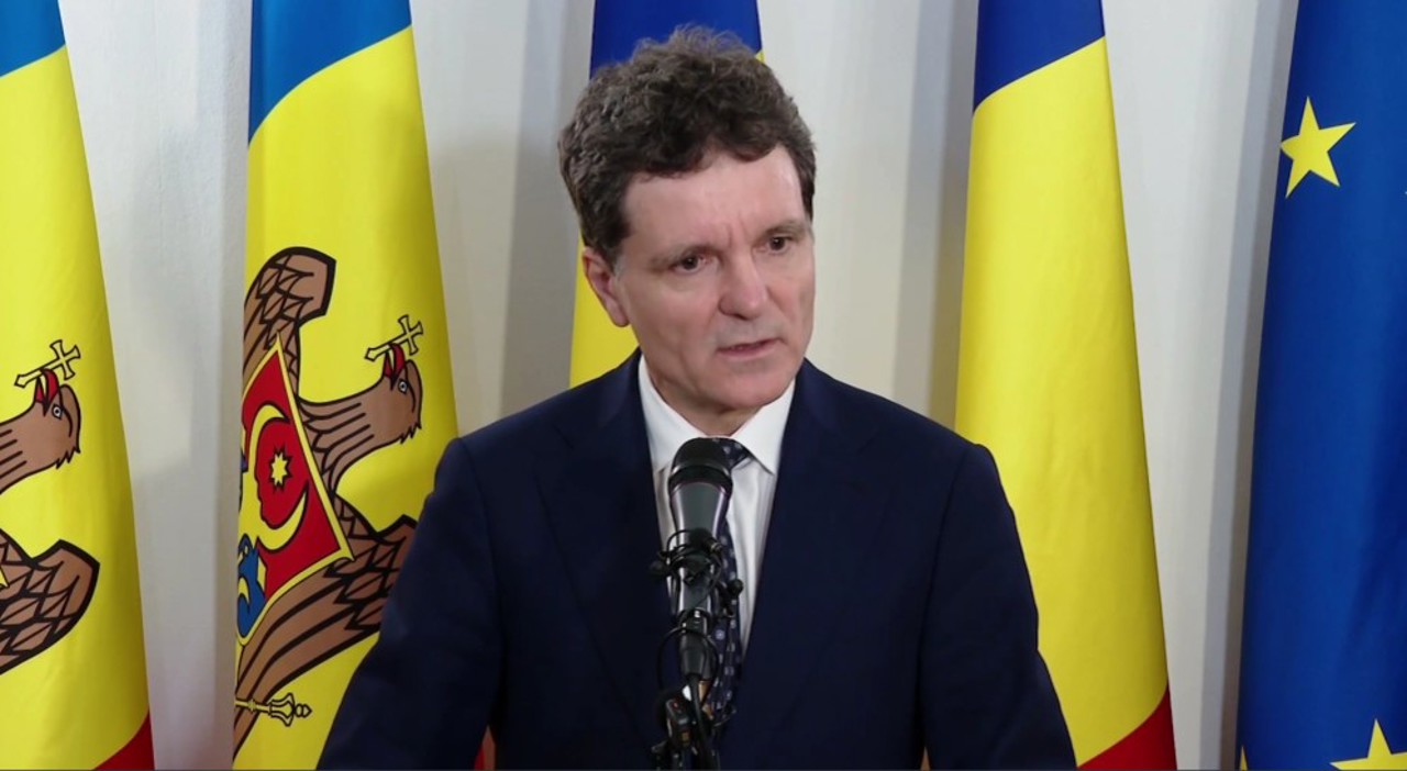Bucureștiul ajută Chișinăul să depisteze dronele: „Când le vedem noi, le vede și R. Moldova”, afirmă Nicușor Dan 