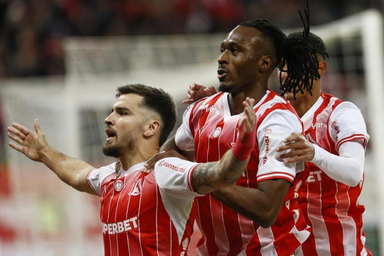 Superliga românească de fotbal: Dinamo București și-a consolidat poziția de lider al clasamentului 