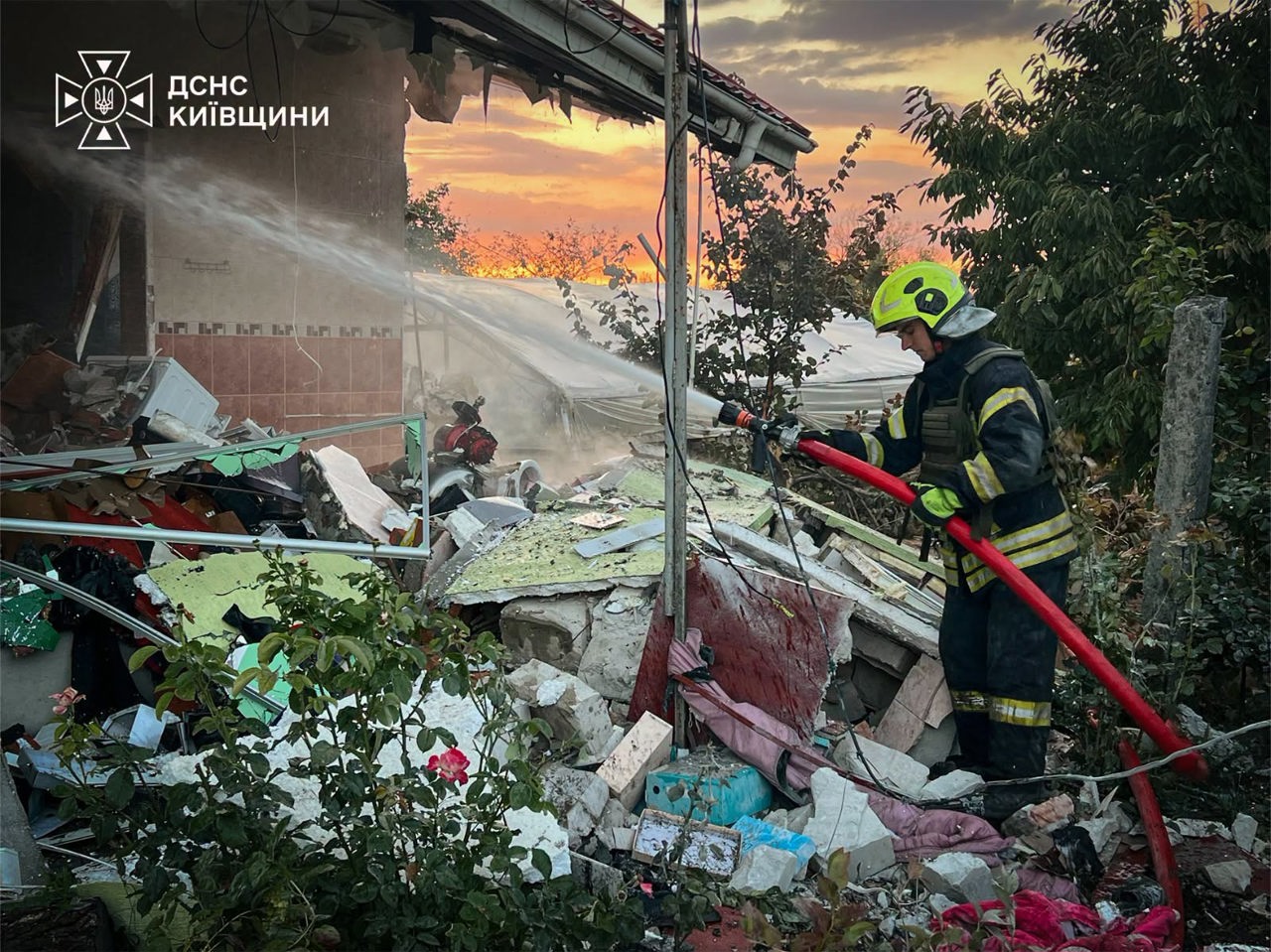 Zi de doliu la Kiev, după atacul masiv al Rusiei: 12 persoane au murit, iar 33 au fost rănite