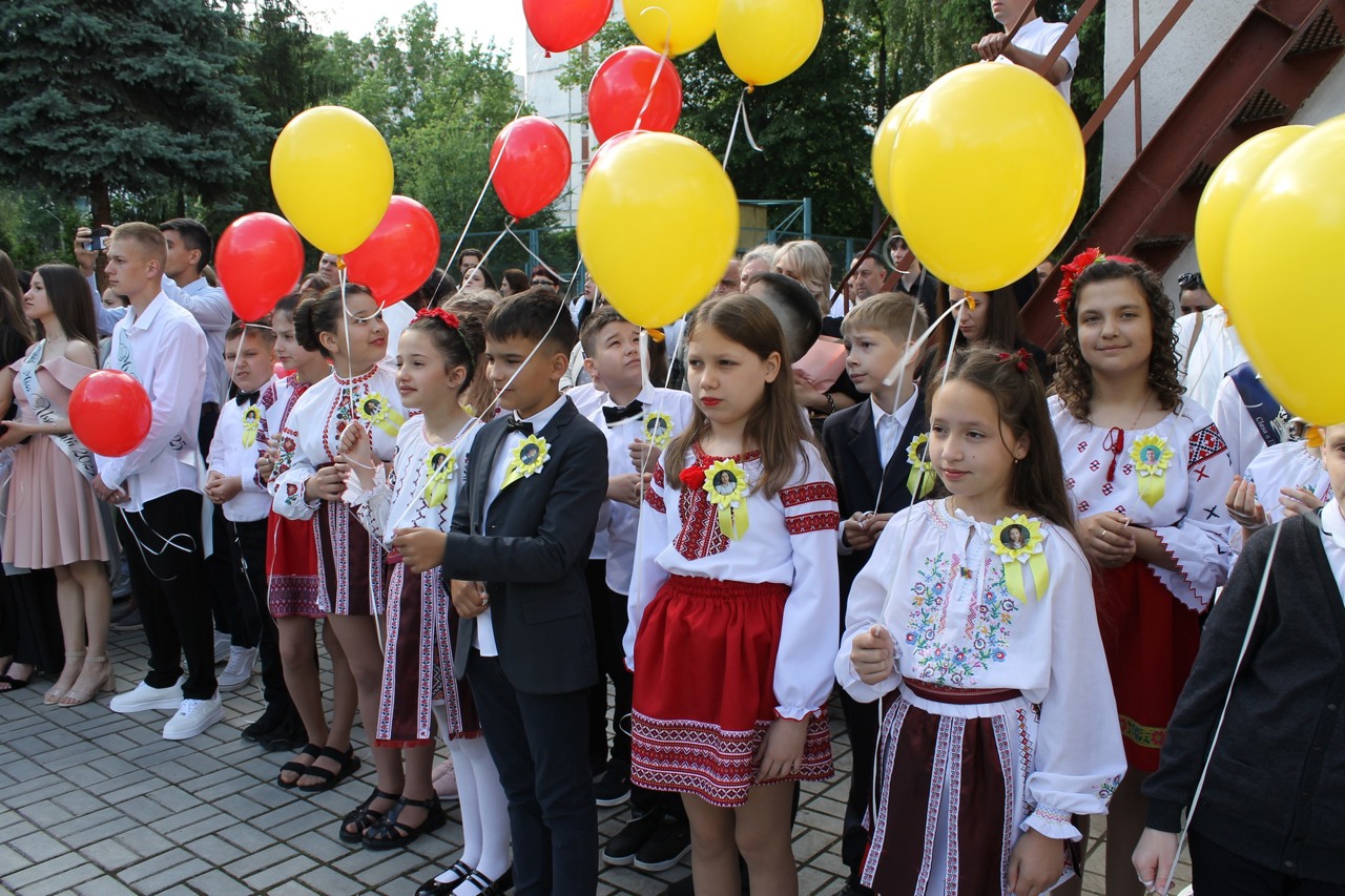 Facebook // Liceul Teoretic „Evrika”