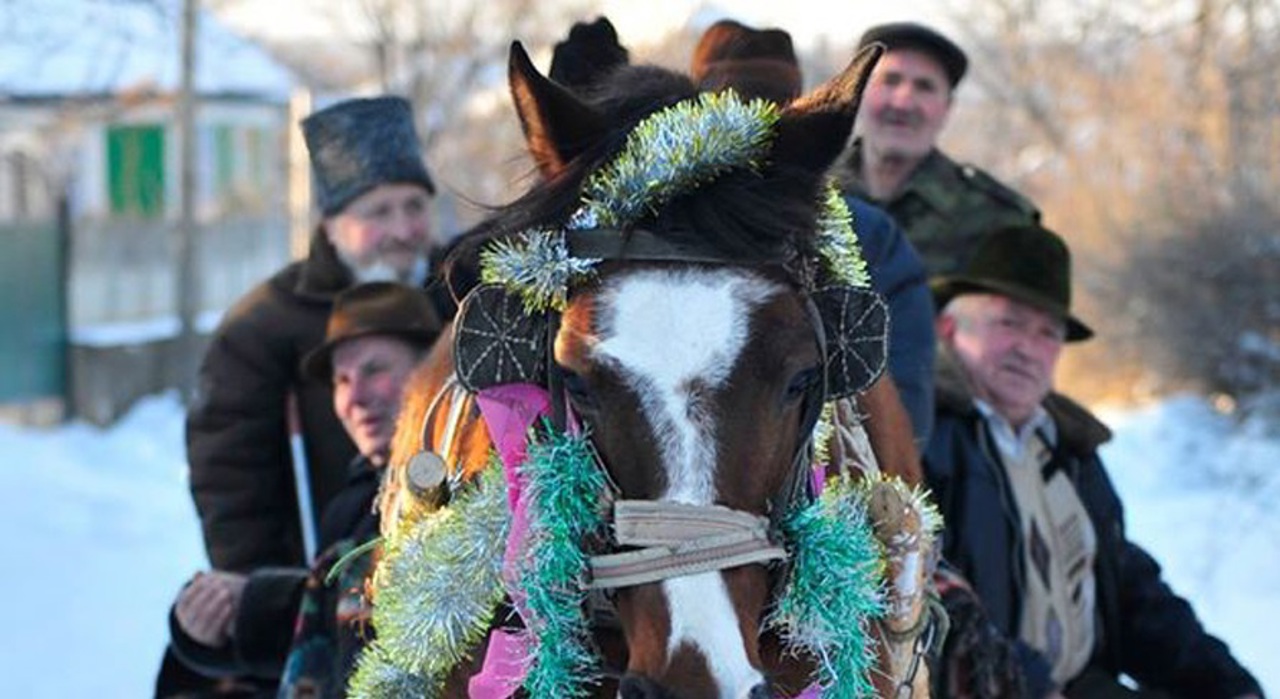 Cete de colindători din raionul Soroca au vestit Nașterea Domnului