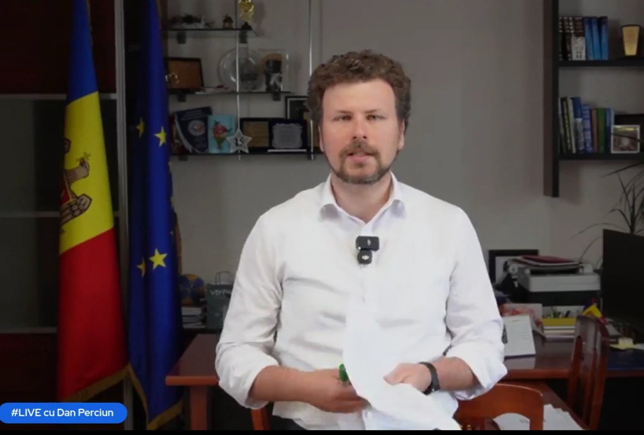 Protestele profesorilor, suspendate. MEC anunță suplimente salariale din septembrie