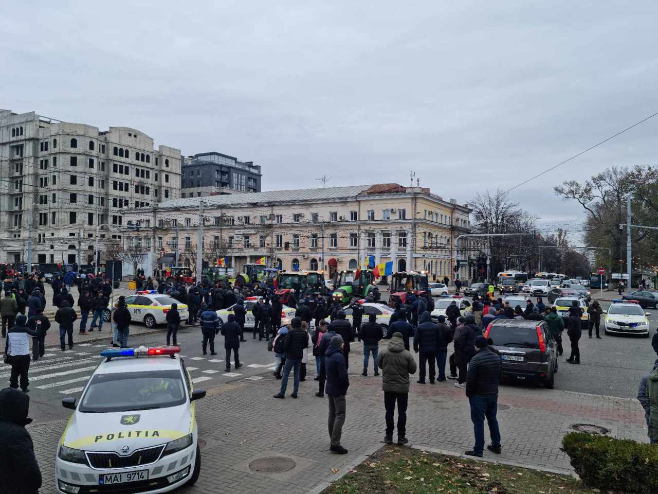 Agricultorii își reiau protestele. Vineri, aceștia vor veni din nou în PMAN