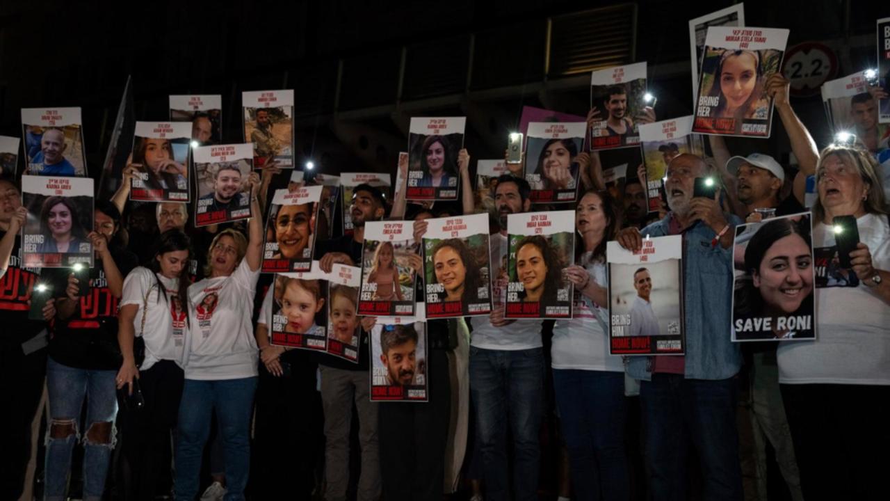 Marșul familiilor ostaticilor israelieni deținuți de Hamas au ajuns la intrarea în Ierusalim