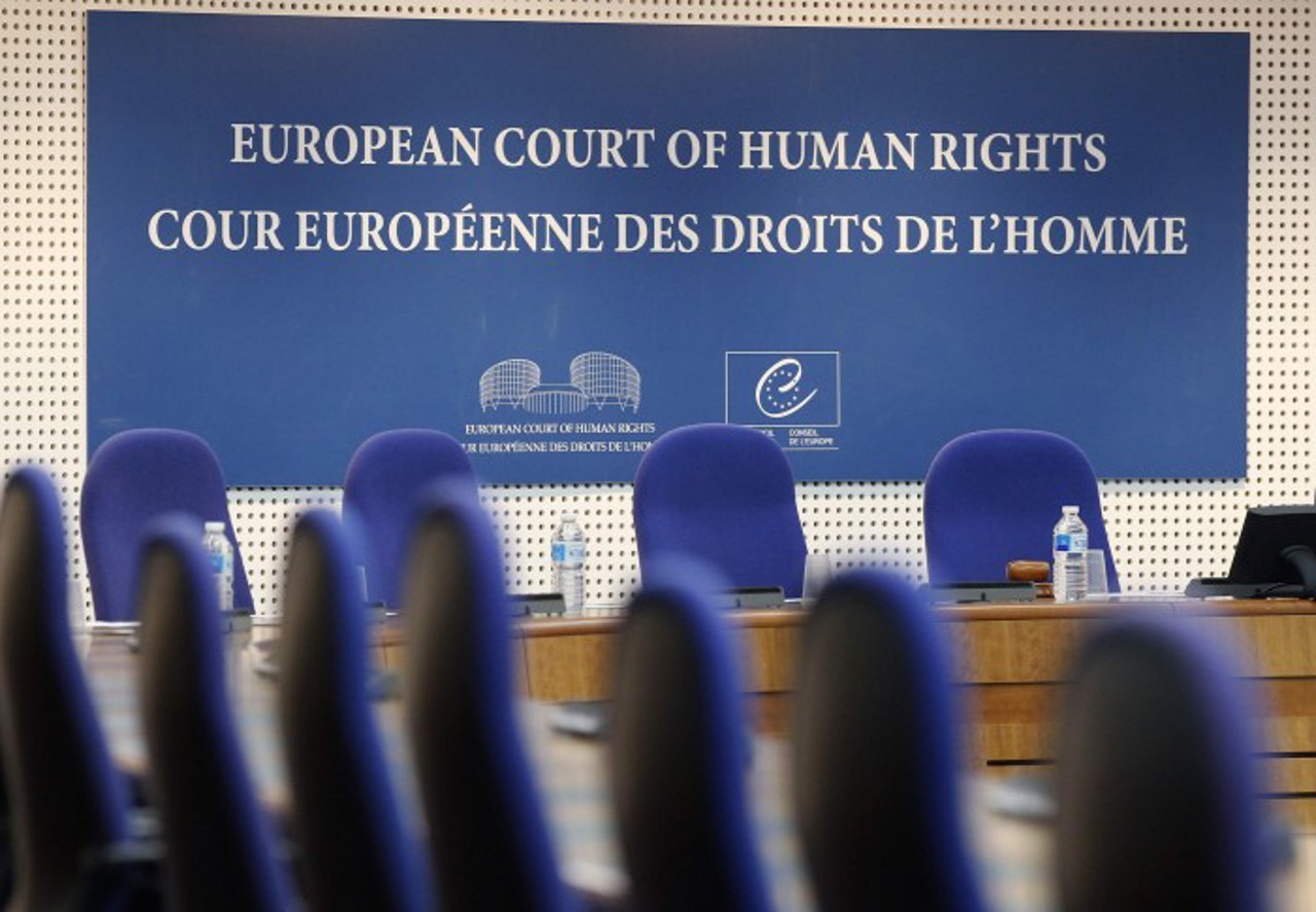 Corespondență Dan Alexe // Două săptămâni cruciale pentru Europa: va adera oare UE la Convenția Drepturilor Omului?