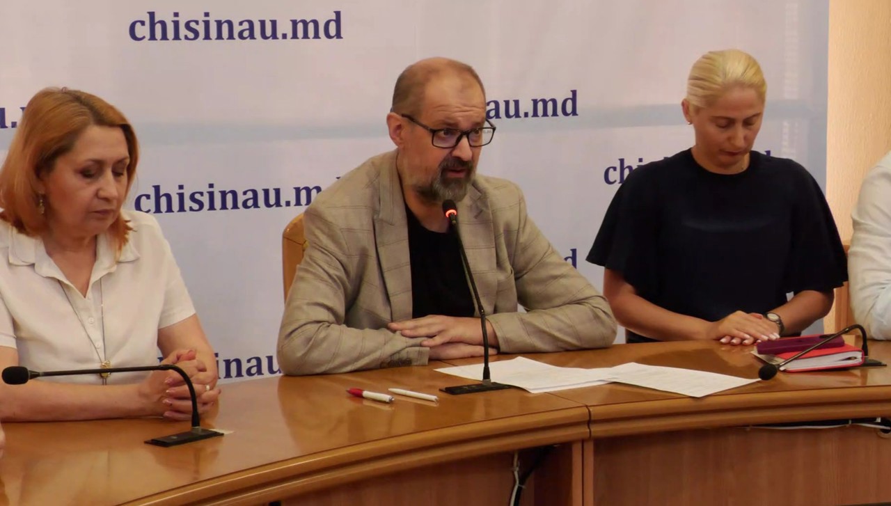 Социалисты из мунсовета Кишинева требуют пересмотреть проект бюджета и предлагают коалицию с MAN. Реакция примэрии