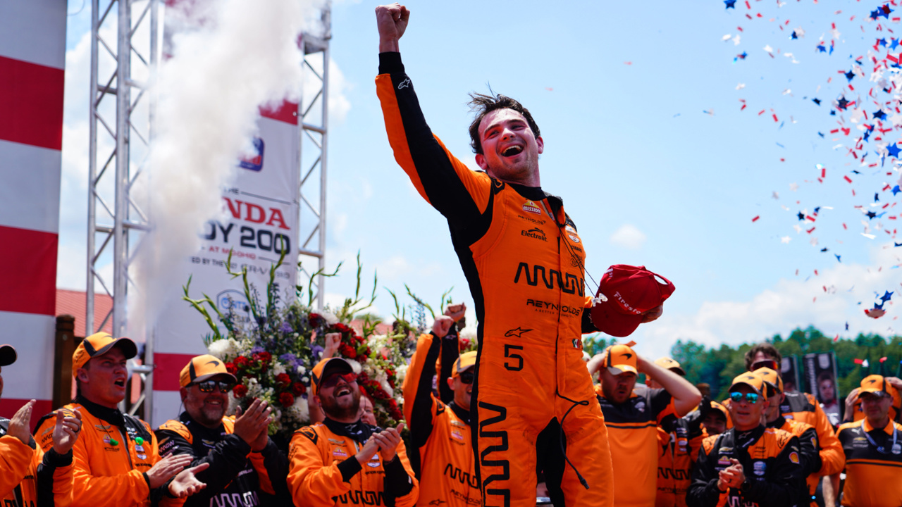IndyCar: dispută intensă între doi coechipieri