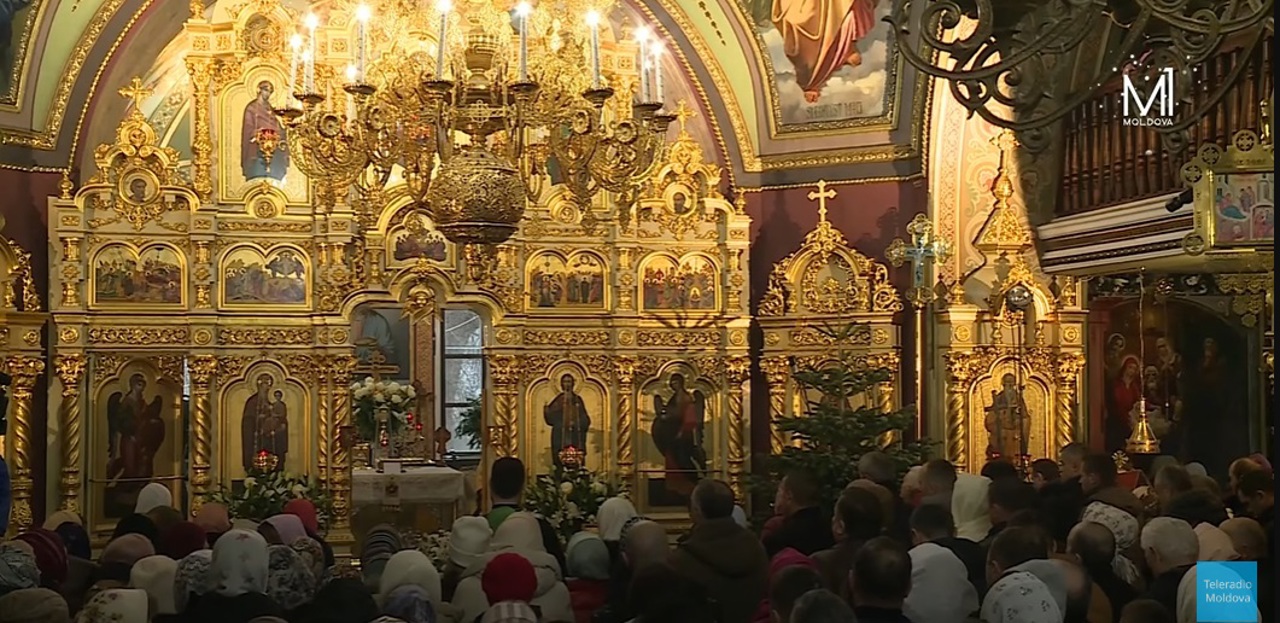 LIVE Christmas religious service from the "Saint Dumitru" church in  Chisinau