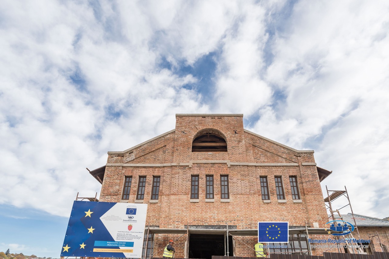 Moara cu abur din Mereșeni, transformată într-un monument de importanță internațională, cu 400.000 de euro de la UE