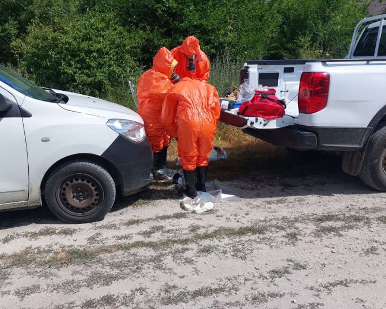 Bombă ecologică în R. Moldova: Vapori de mercur și aer contaminat în incinta unui depozit din satul Goian