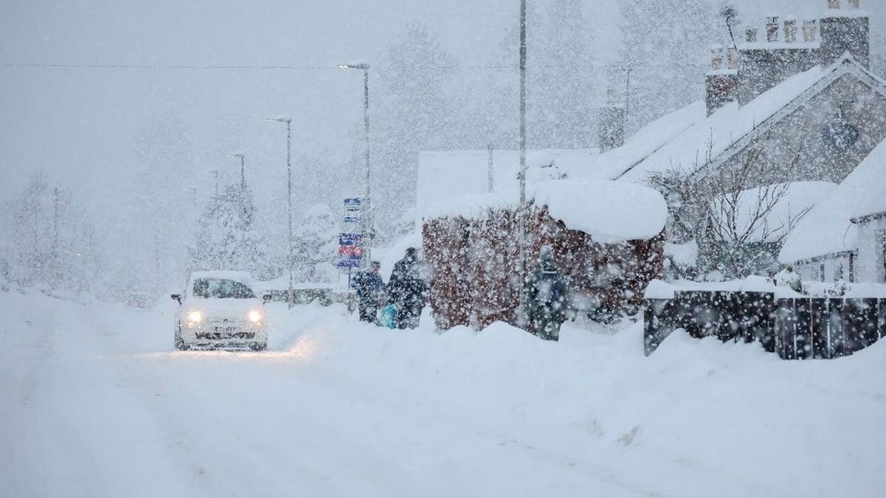 Alertă meteo în Regatul Unit: recomandări pentru cetățenii Republicii Moldova, în contextul furtunii Goretti
