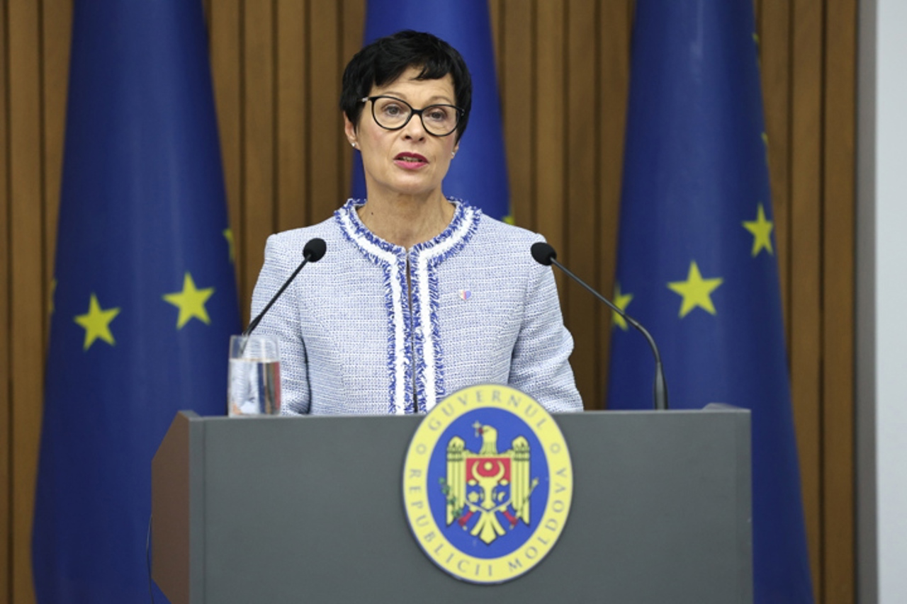 Comisara Kos își începe vizita în R. Moldova: Anunțul Ungariei accelerează deschiderea clusterelor de negocieri