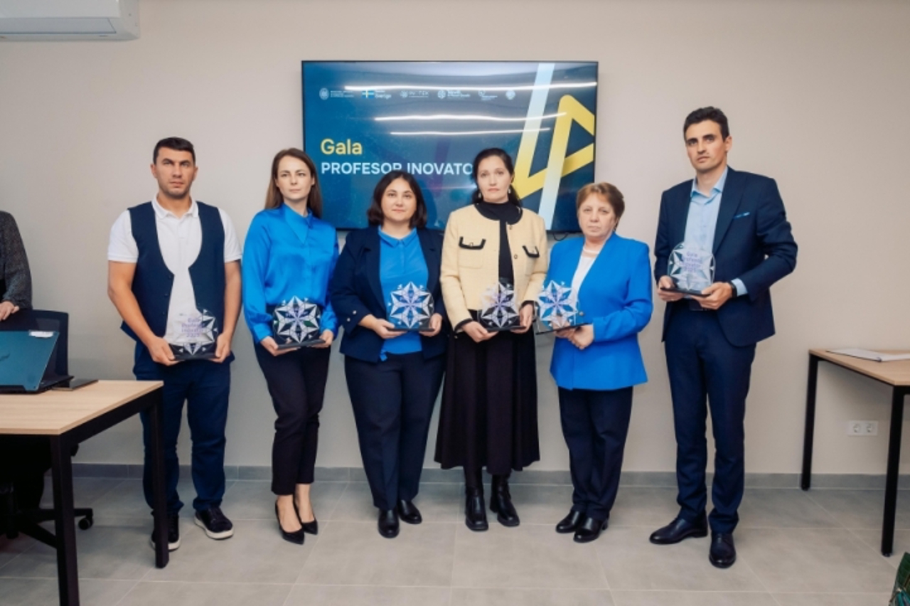 „Profesor Inovator”: șase cadre didactice, premiate pentru integrarea instrumentelor digitale în lecțiile predate elevilor