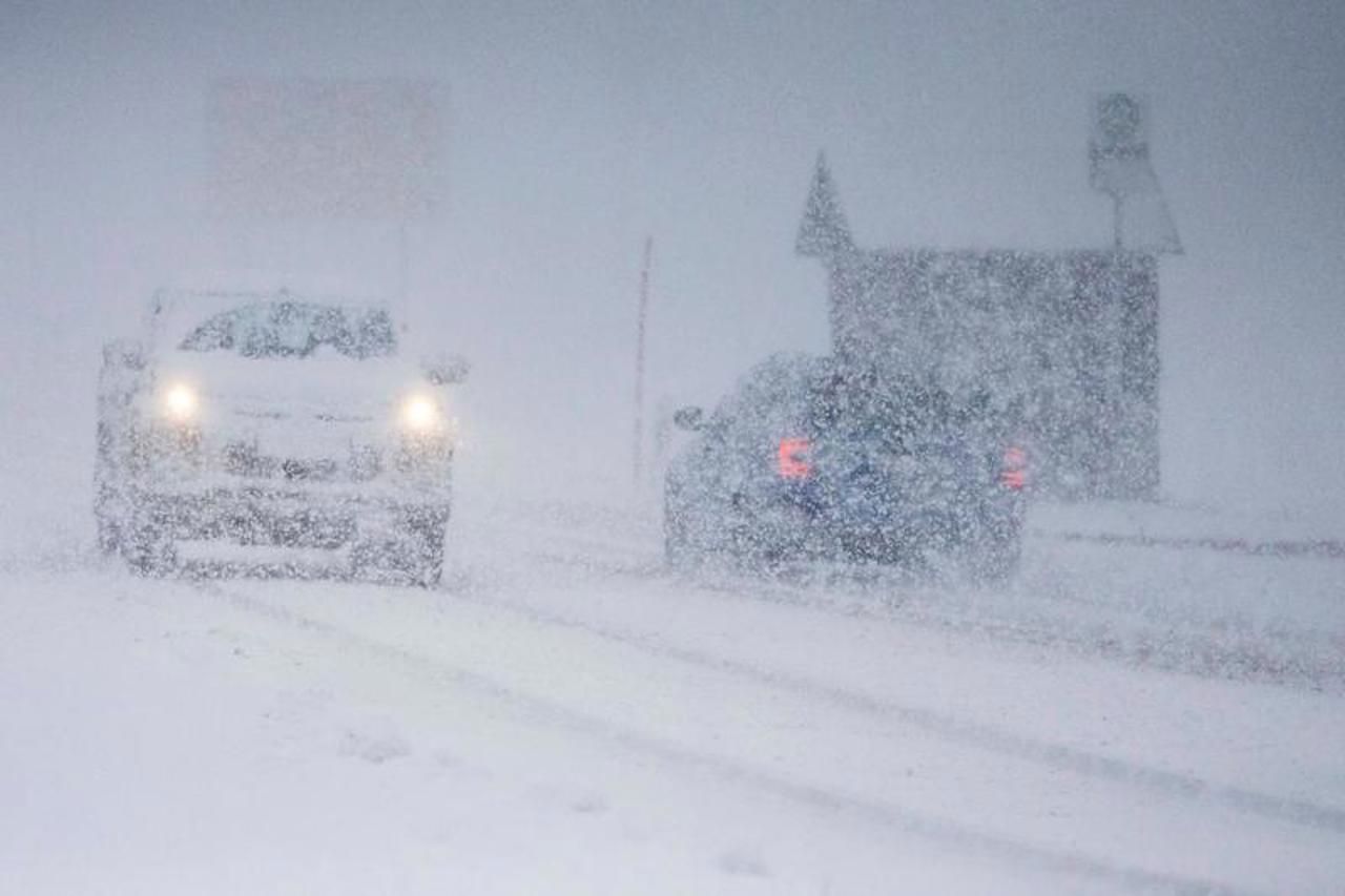 Ninsori puternice și troiene în R. Moldova: Cod portocaliu emis de meteorologi