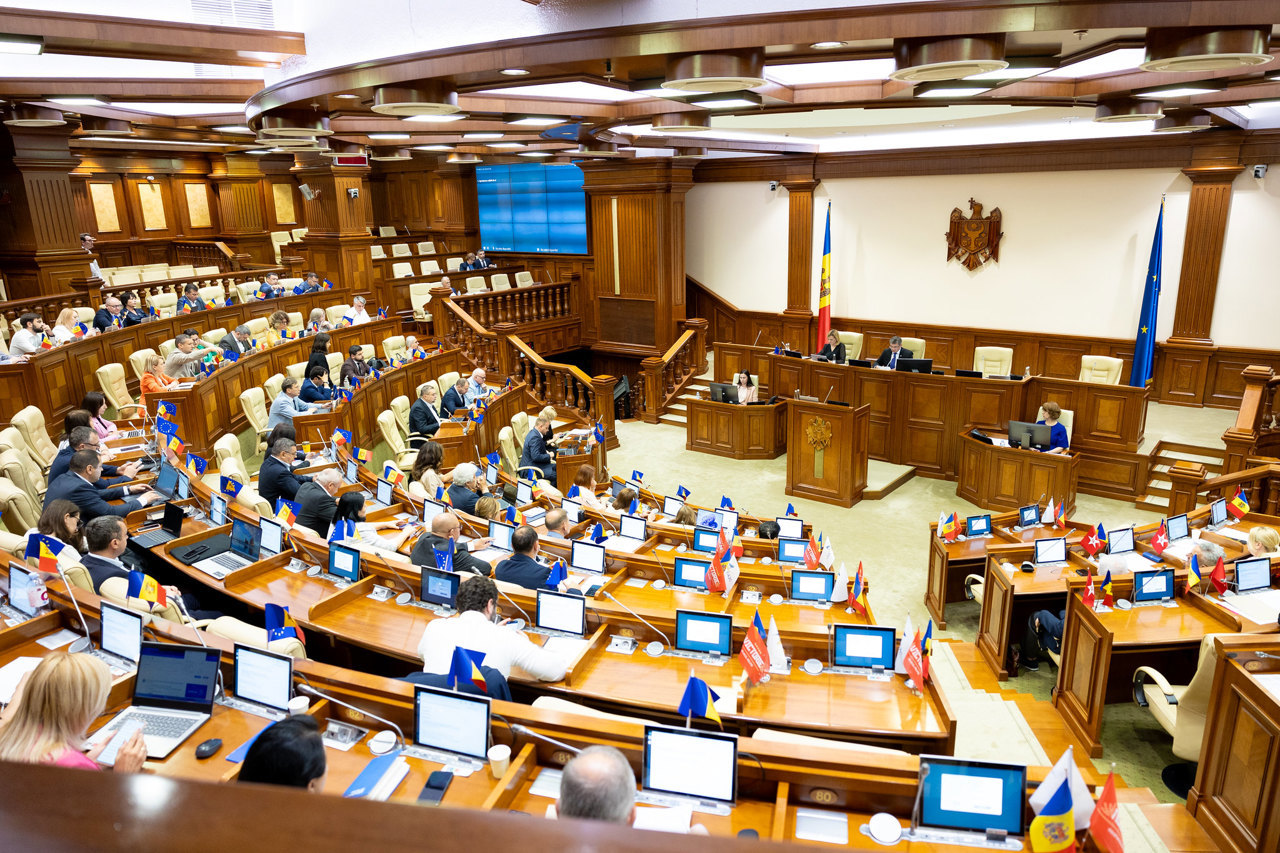 Parlamentul a aprobat politica bugetar-fiscală și vamală pentru 2025
