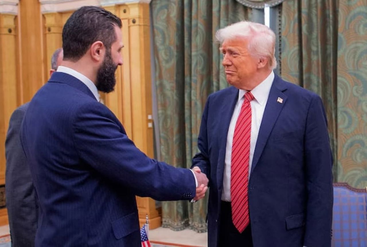 Прорыв экономической блокады: США сняли экономические санкции с Сирии 