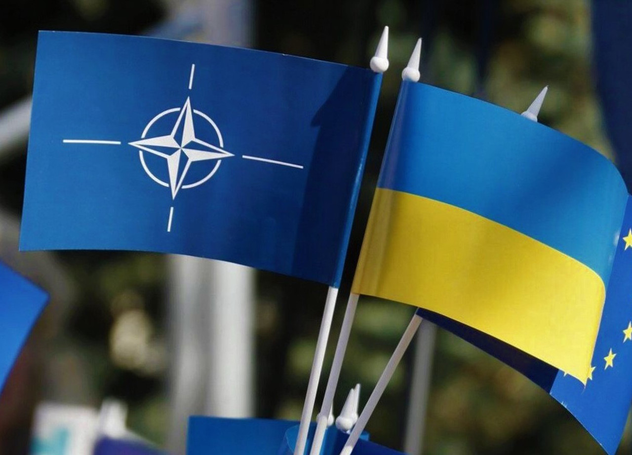 Kiev insists on unequivocal commitment at NATO summit on Ukraine's integration into North Atlantic alliance