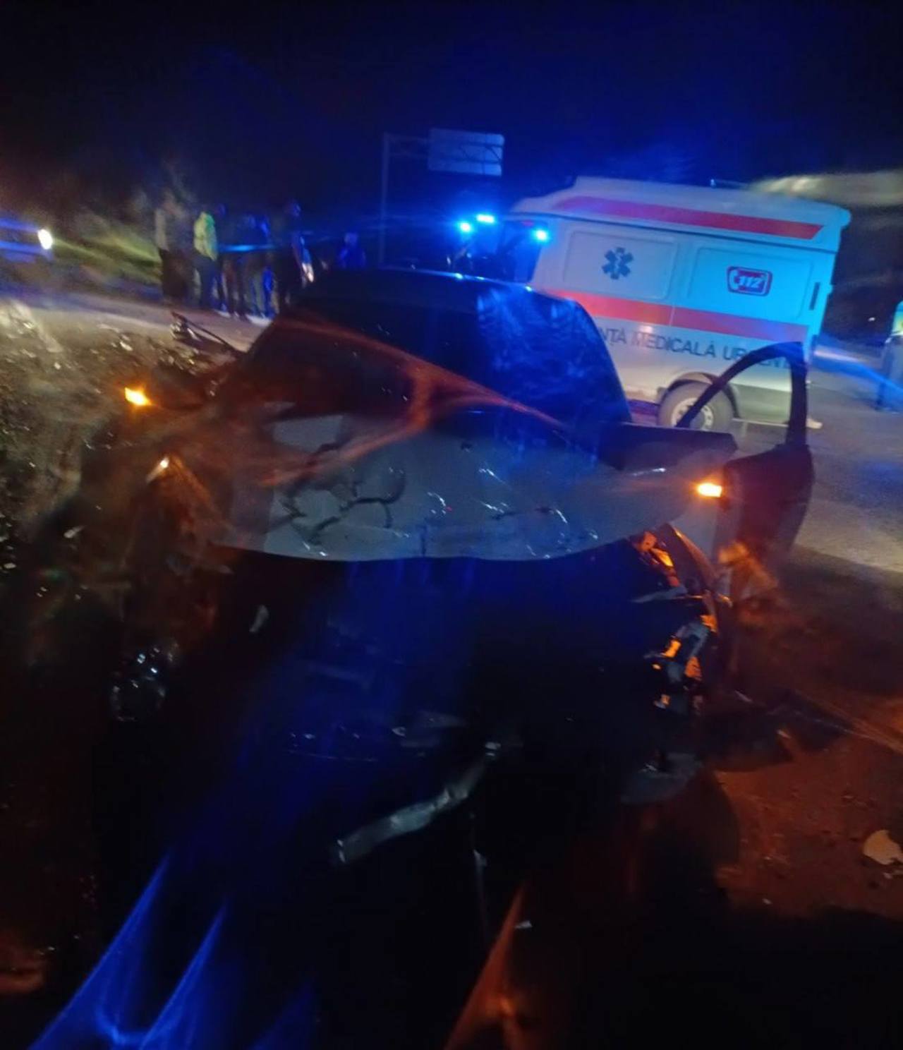 ДТП в Криулянском районе: спасатели извлекли мужчину из разбитого автомобиля 