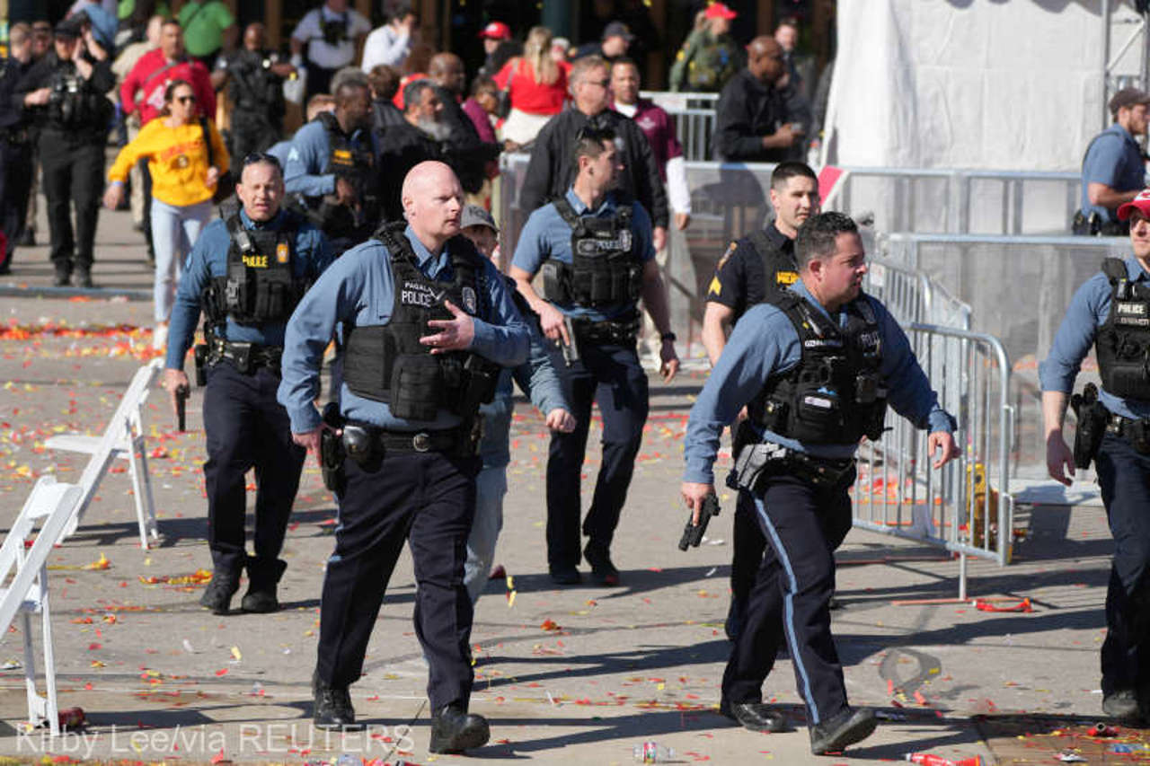 USA: One dead and over 20 injured in an armed incident during a parade in Kansas City