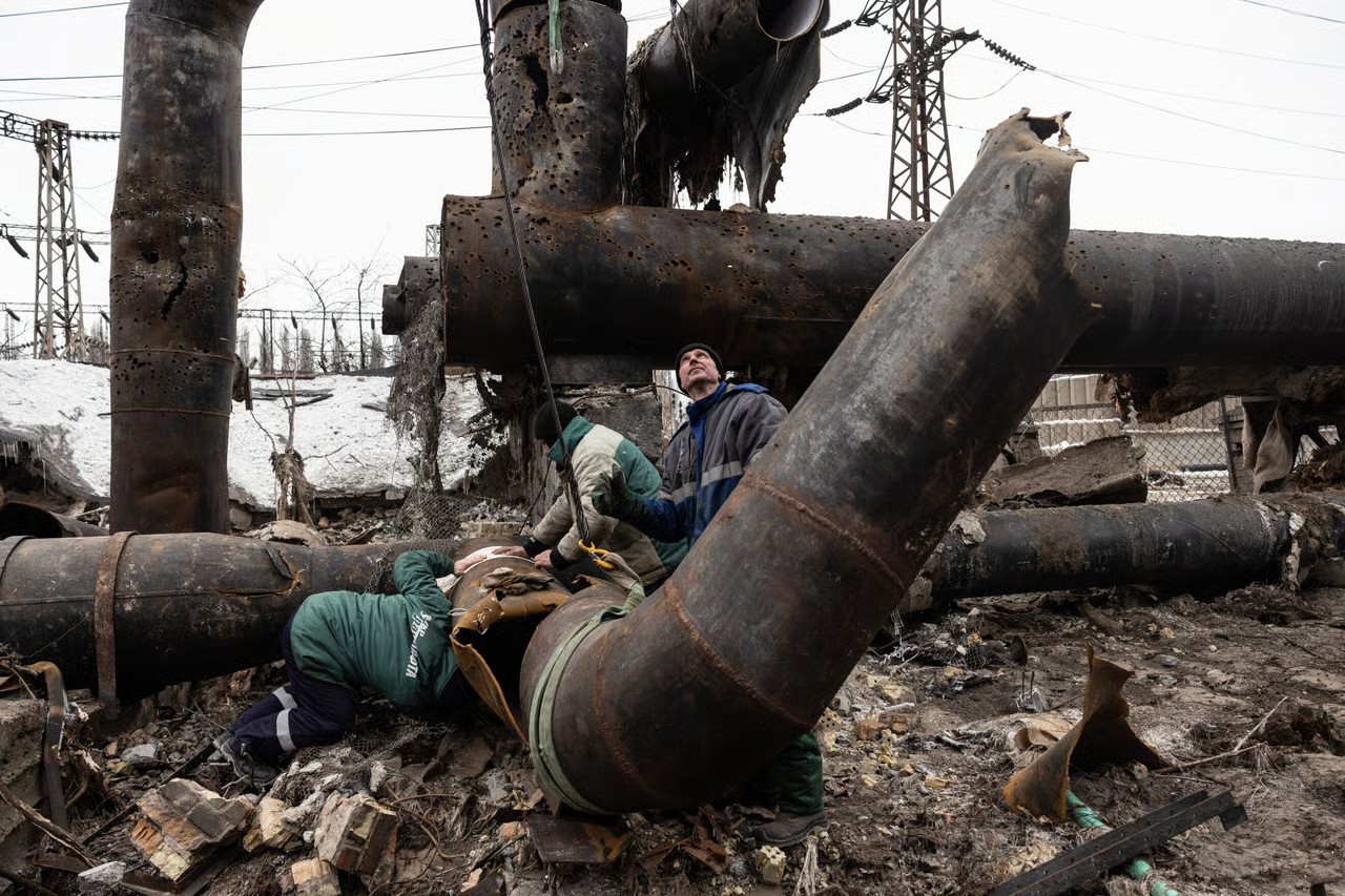 Zelenski anunță că Ucraina e gata să oprească atacurile energetice, dacă Rusia face același lucru: Moscova nu ar fi interesată de un acord