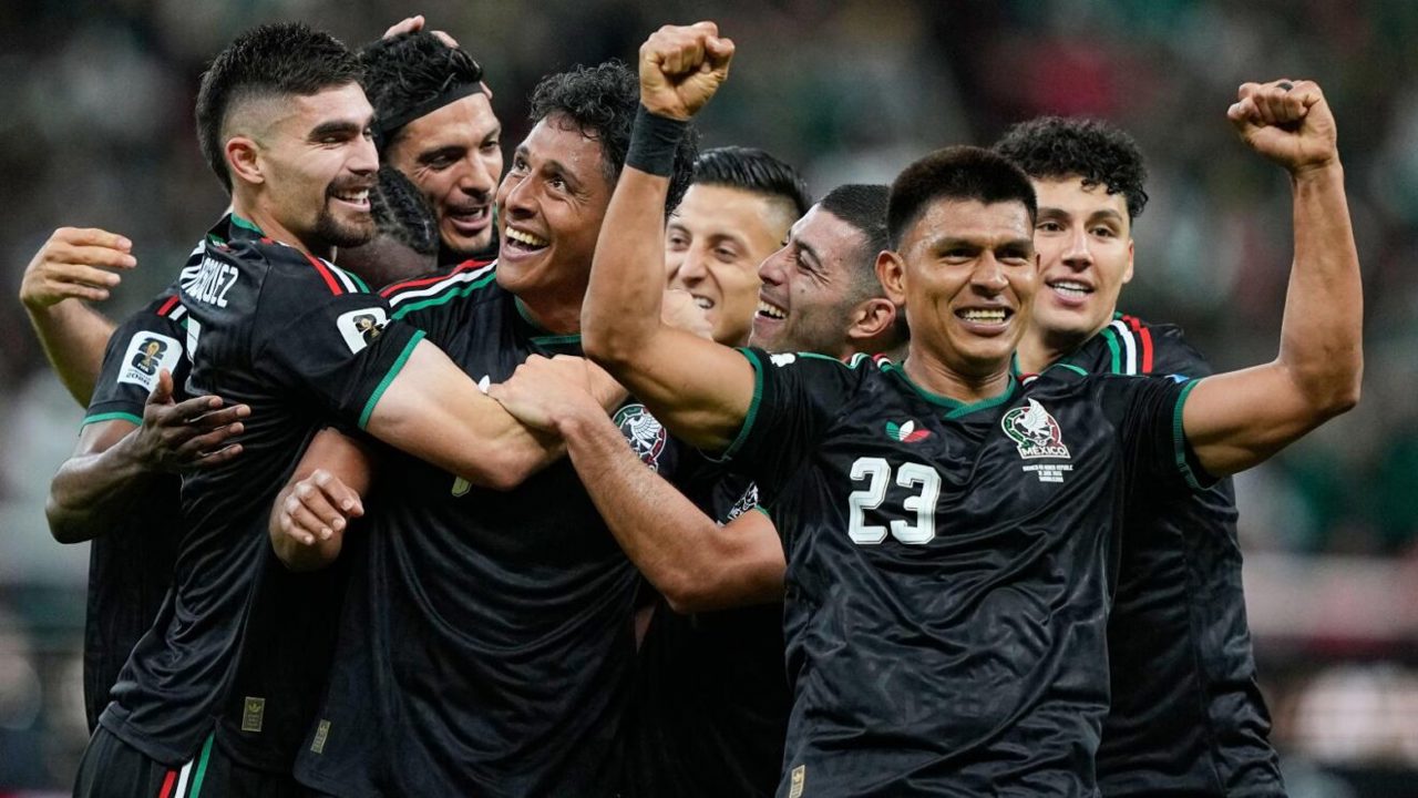 Mexicul s-a calificat în șaisprezecimile de finală ale Cupei Mondiale de fotbal