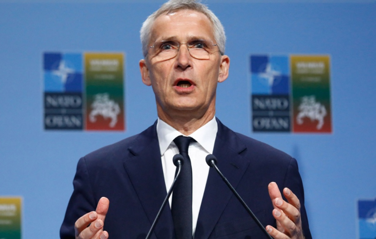 NATO chief warns of long war in Ukraine