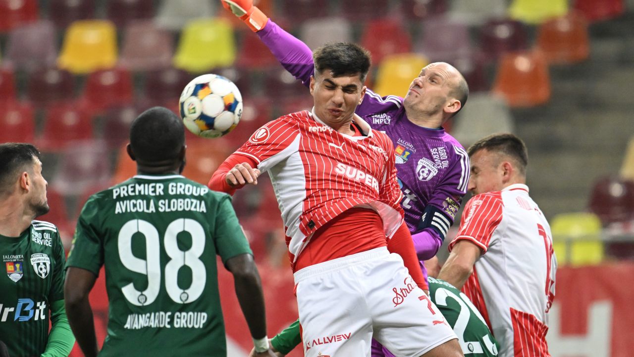 Portarul moldovean Denis Rusu a avut o prestație solidă în Superliga românească de fotbal 