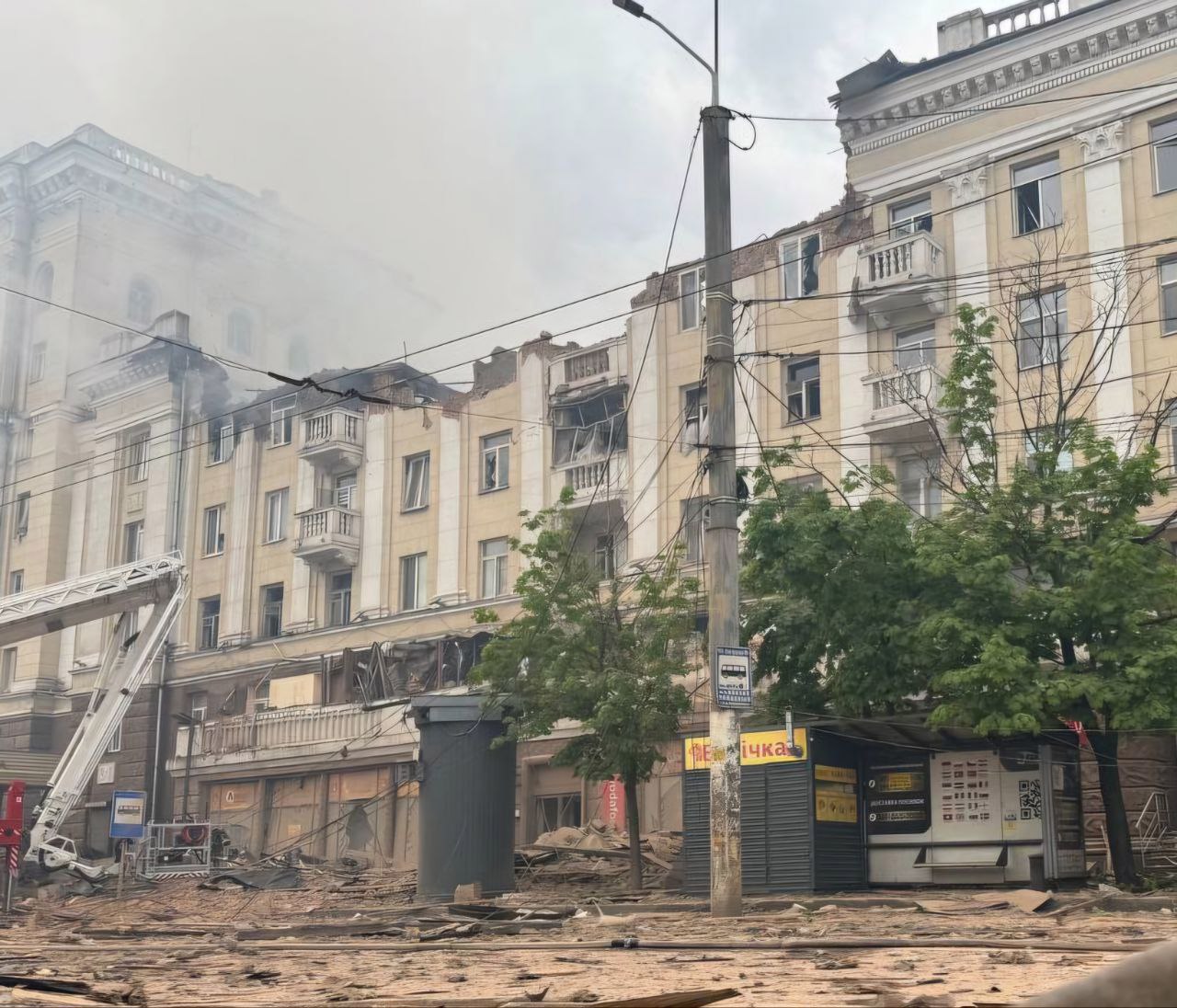 Un nou atac rusesc în regiunea Dnipropetrovsk: Cel puțin doi oameni au murit și 15 au fost răniți