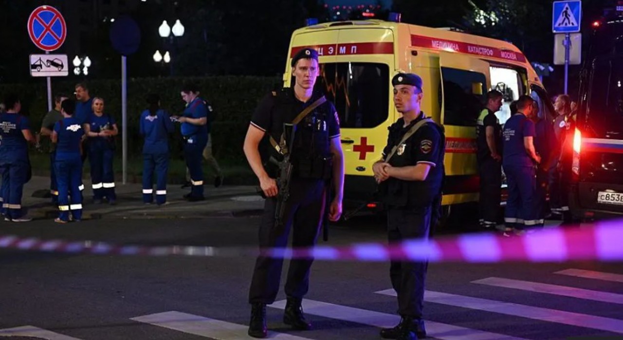 Explozie puternică într-un restaurant din Moscova: Trei morți și peste 20 de răniți 