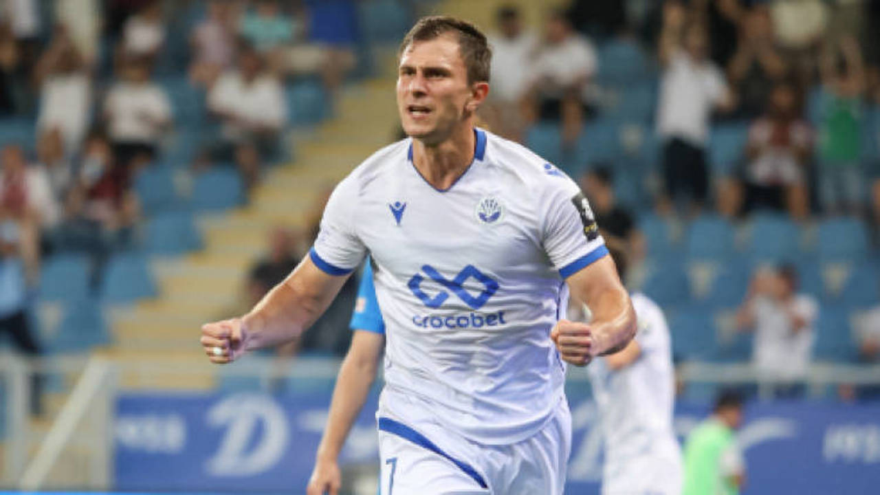 Dumitru Mandrîcenco face furori în tricoul echipei Dinamo Batumi 